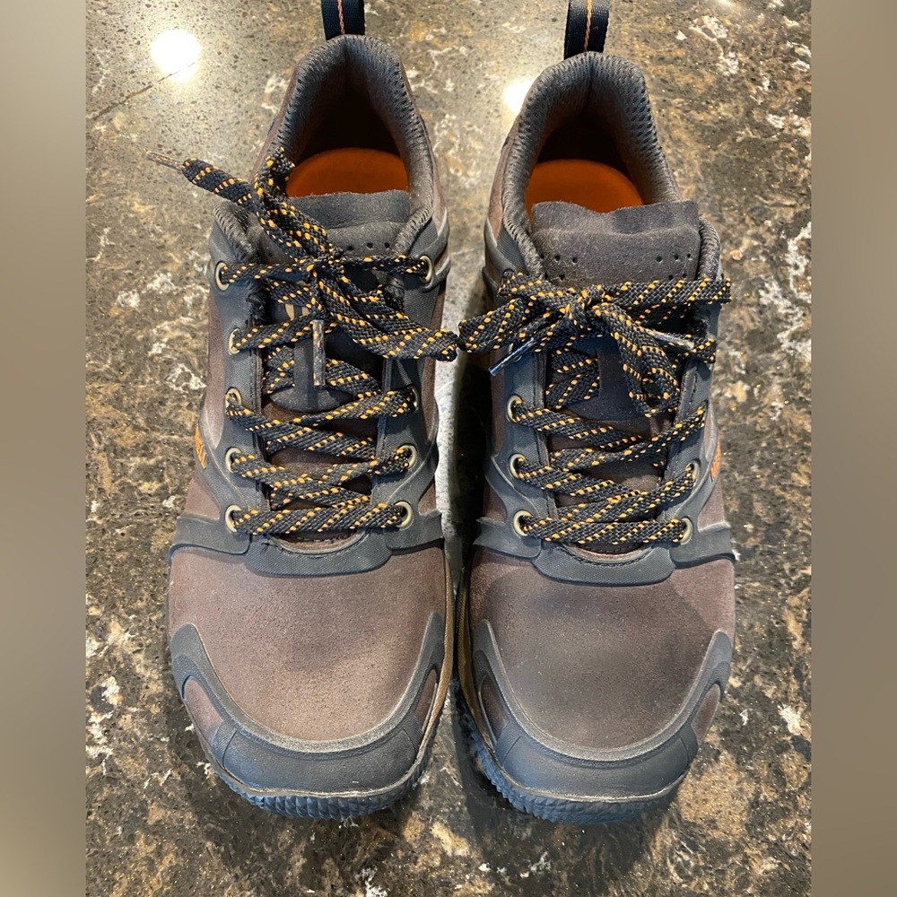 Merrill men’s shoes 11 hiking M-Connect series no box